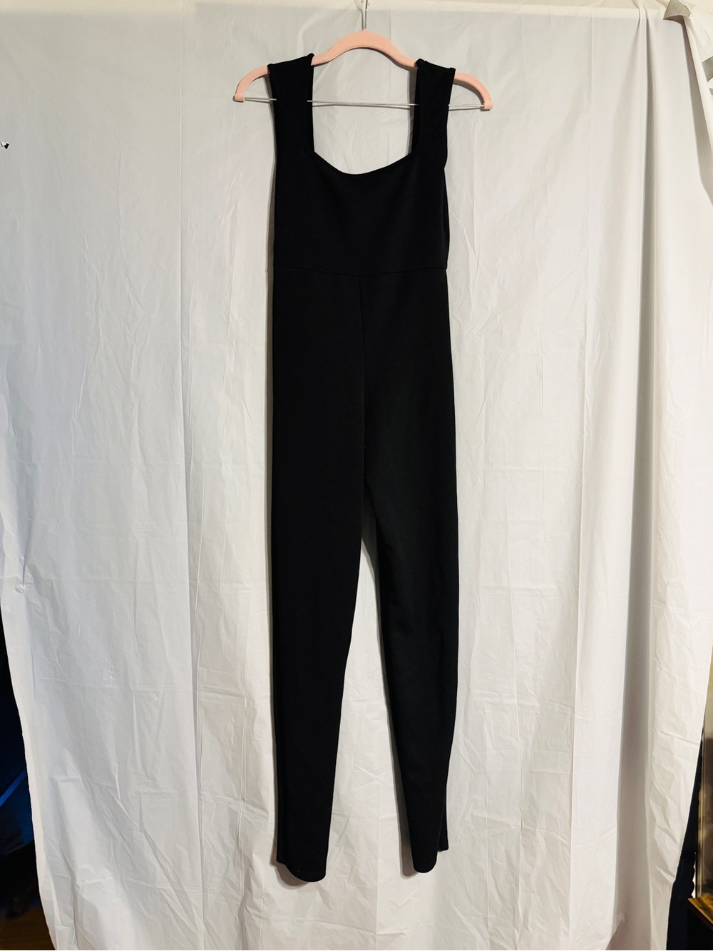 PrettyLittleThing Black Sleeveless Fitted Jumpsuit Women’s US 4 Scoop Neck